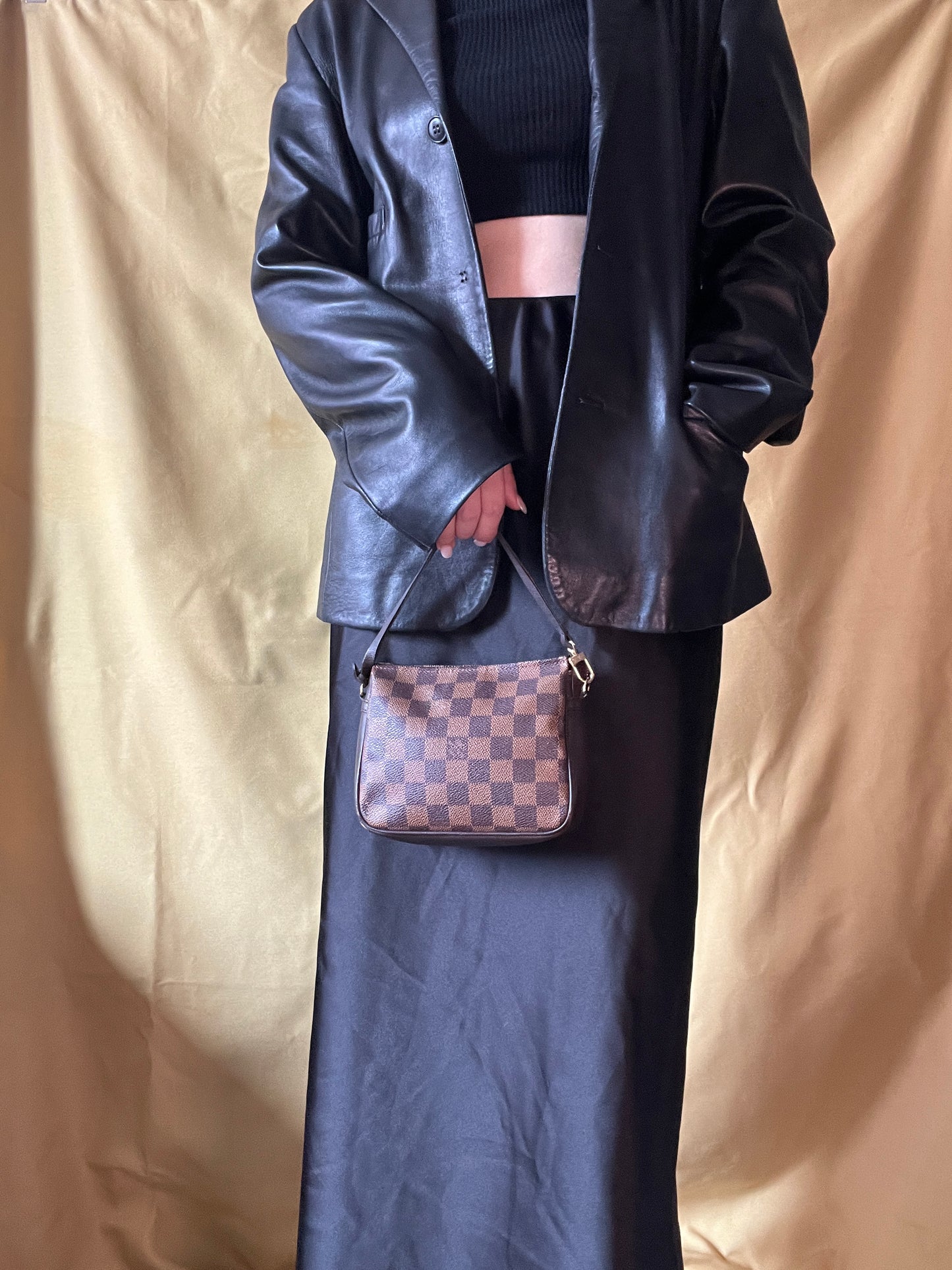 LV Damier Ebene Trousse Pochette Bag 棋盤格啡色中古方胖包
