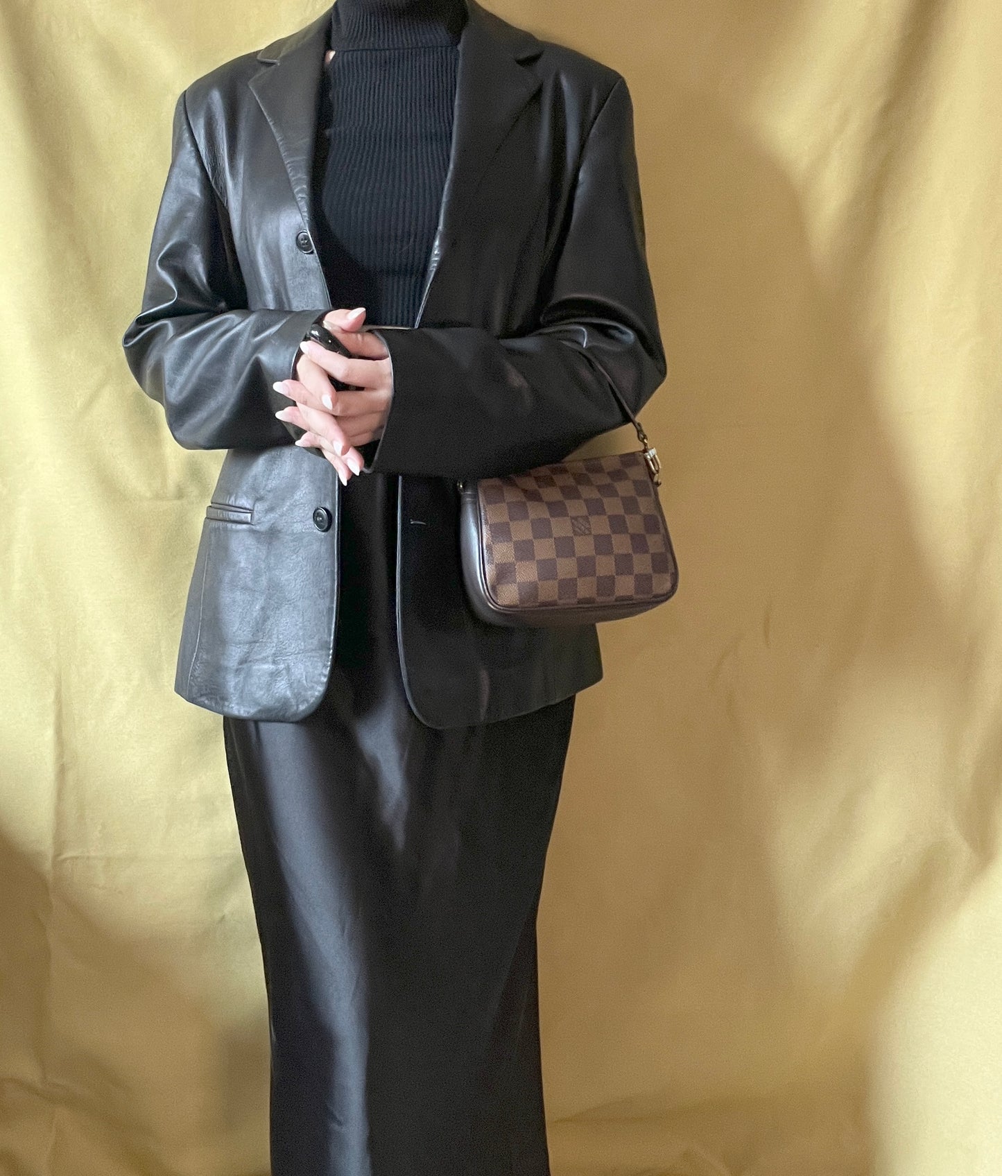 LV Damier Ebene Trousse Pochette Bag 棋盤格啡色中古方胖包