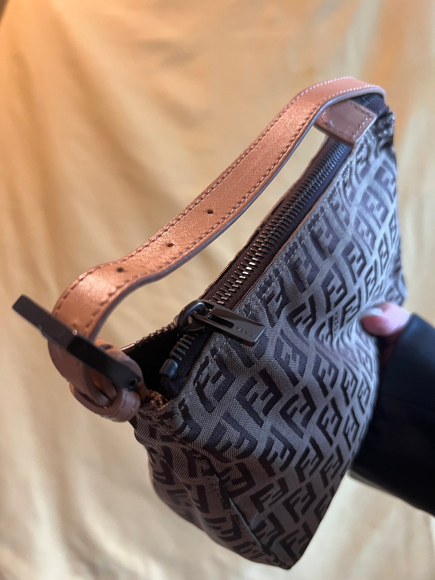 FENDI Zucchino Hand Bag 老花米啡色手提袋 日本中古Vintage