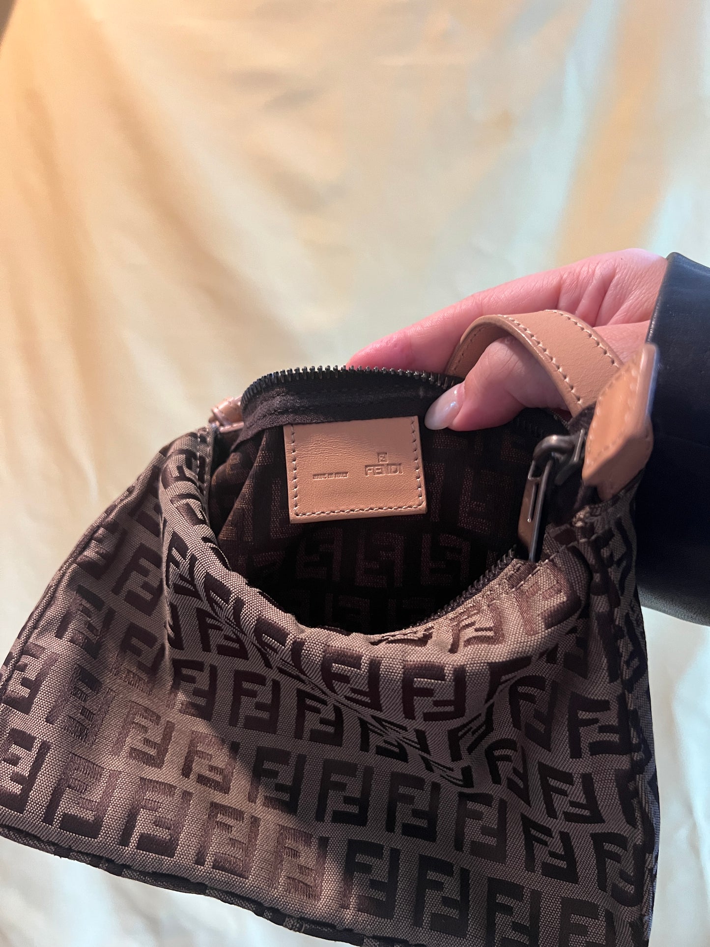 FENDI Zucchino Hand Bag 老花米啡色手提袋 日本中古Vintage