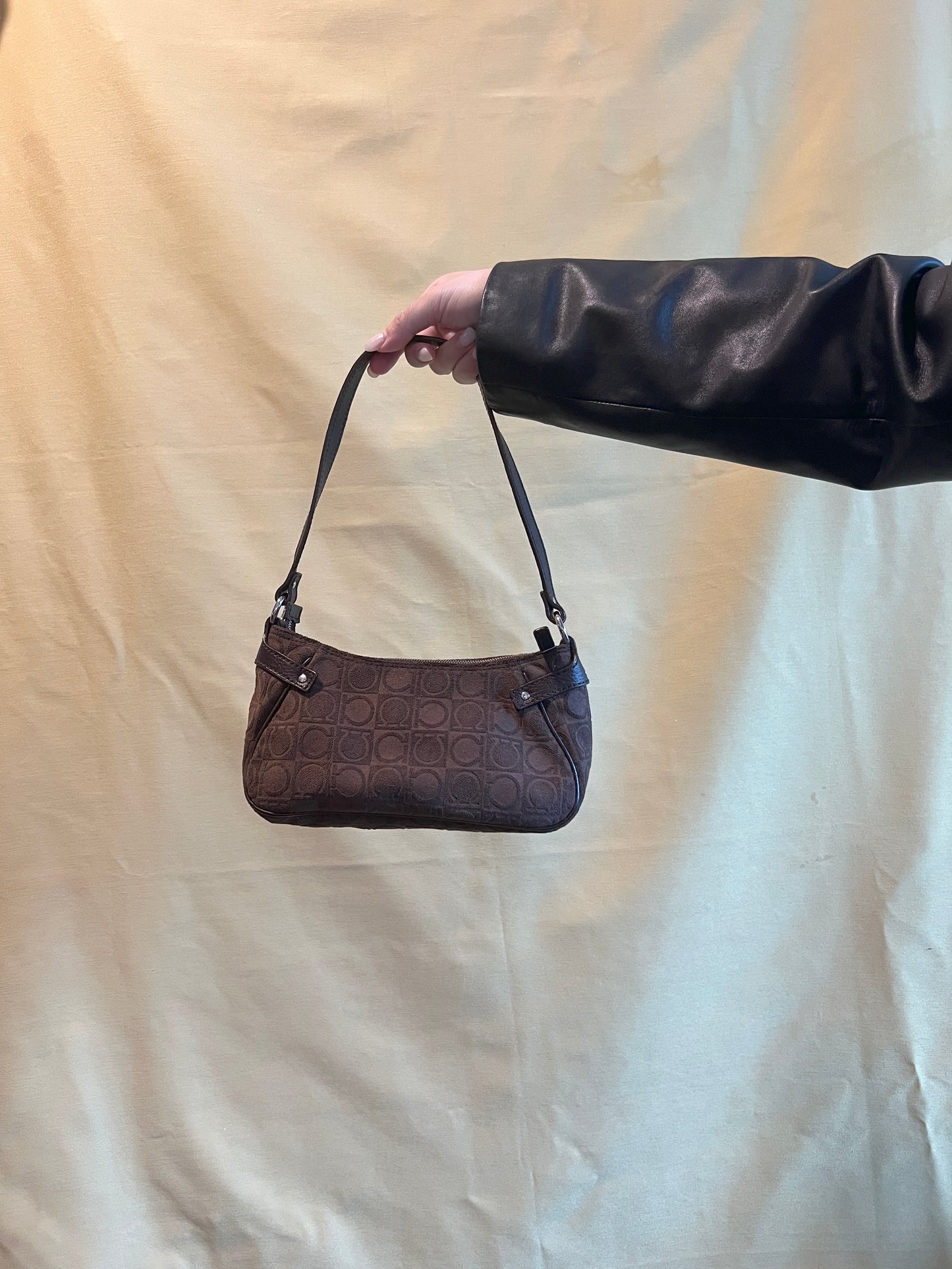 Ferragamo Gancini-print Shoulder Bag中古馬蹄扣啡色腋下包手提袋