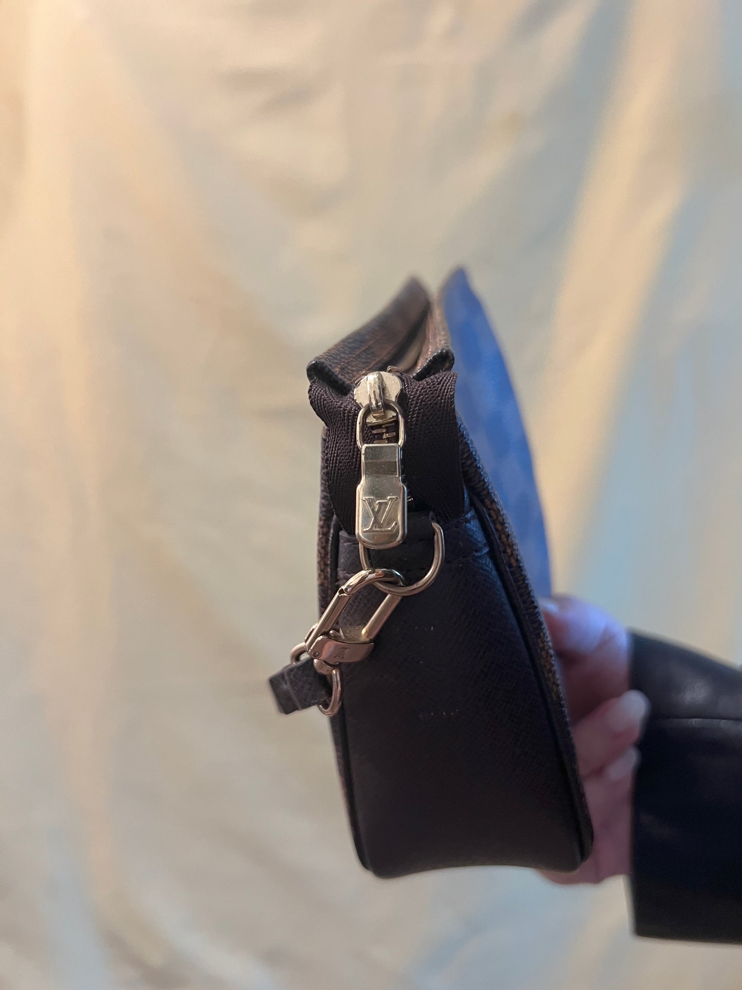 LV Damier Ebene Trousse Pochette Bag 棋盤格啡色中古方胖包