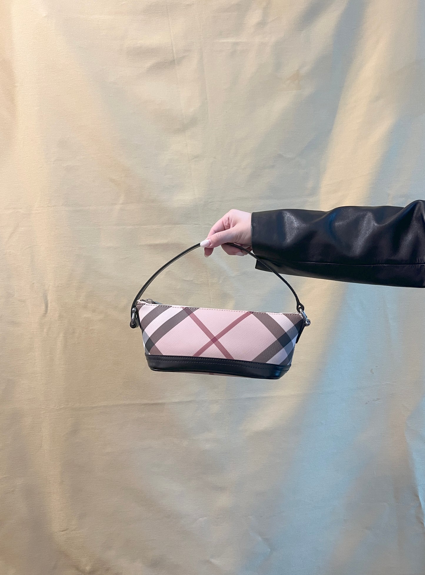 BURBERRY Check Shoulder Bag米色格仔腋下手提包