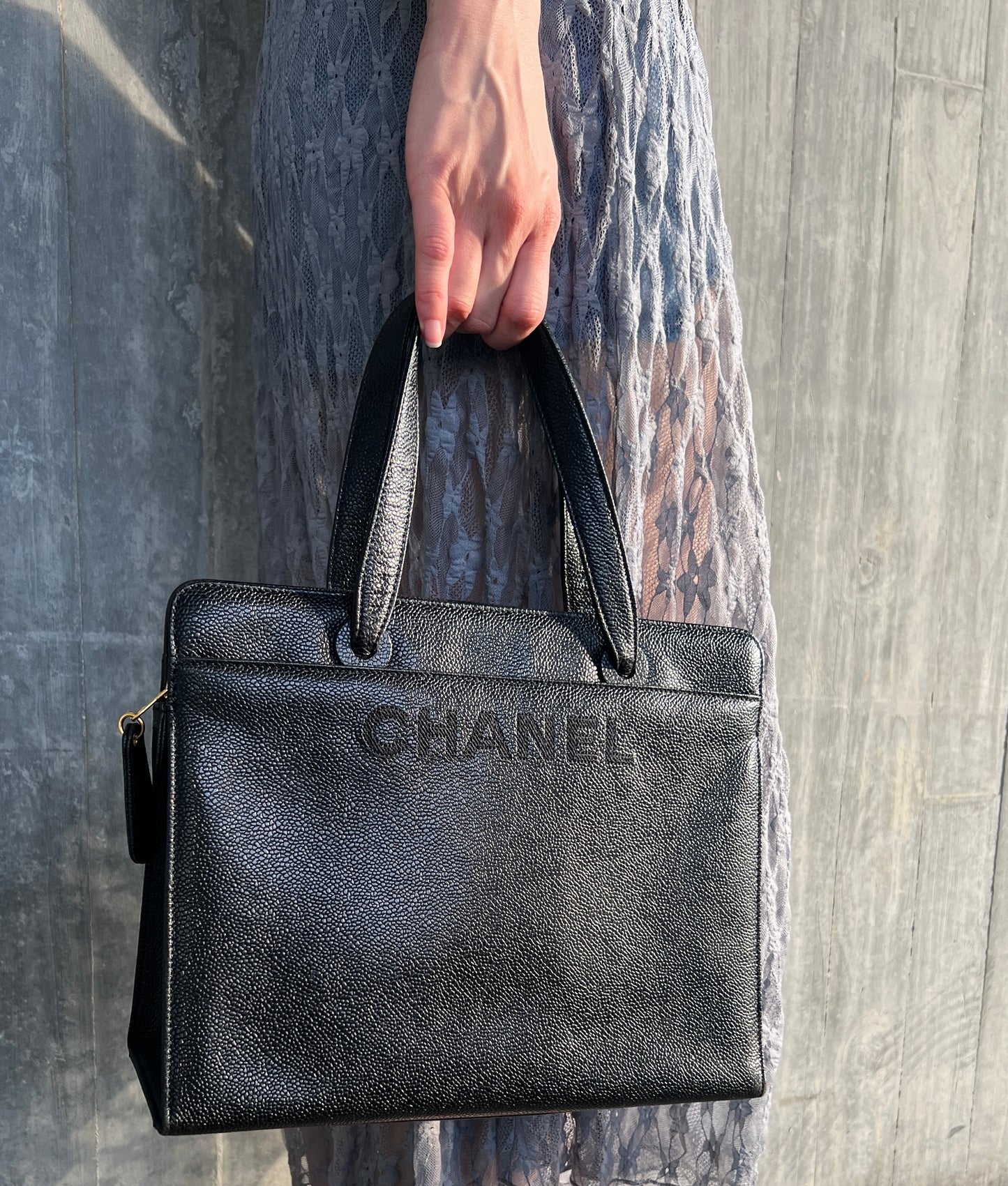 Chanel黑色魚子醬牛托特袋手提肩背包