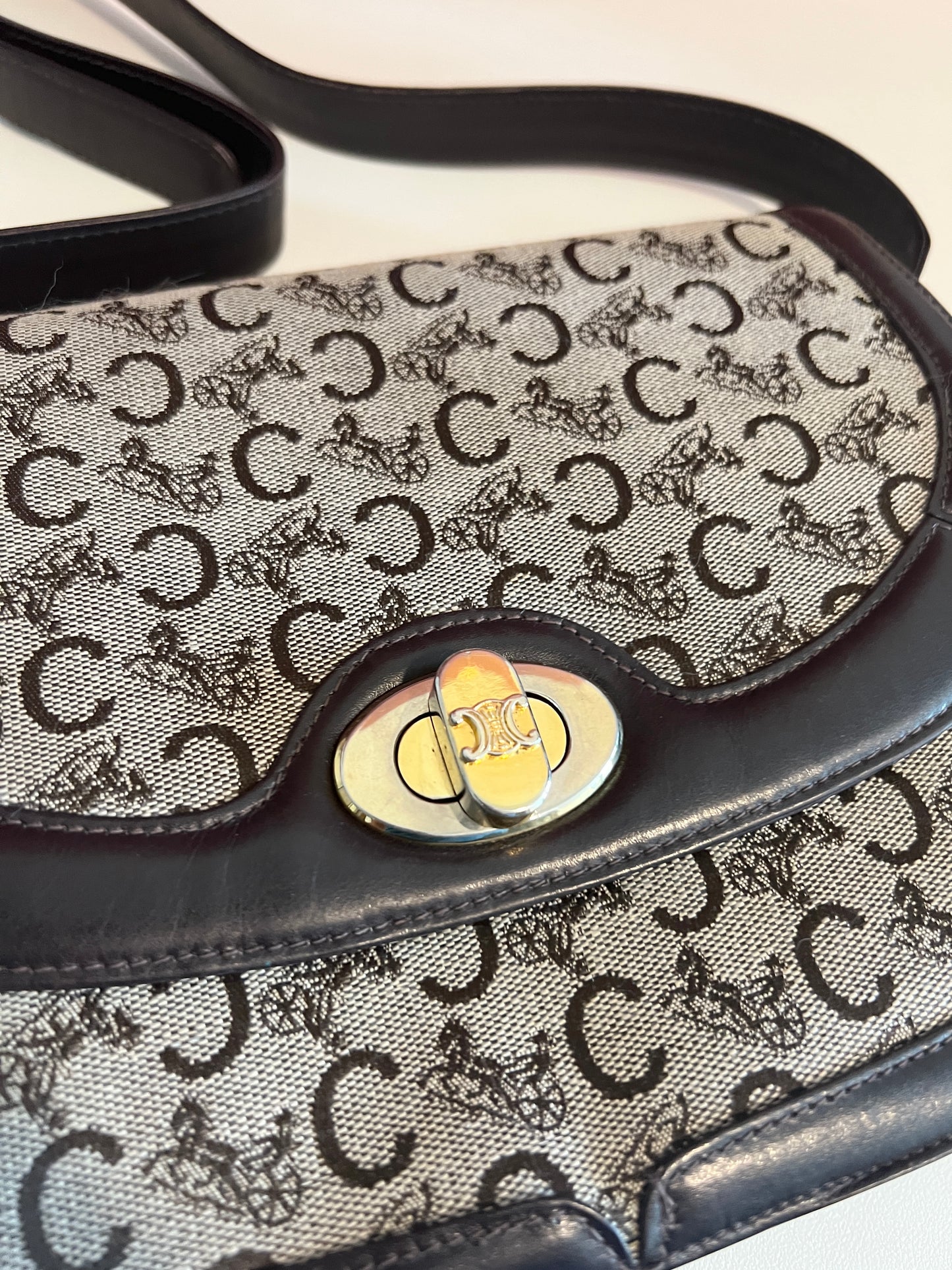 Celine 中古馬車扣啡色腋下包肩背側背斜背袋 日本vintage