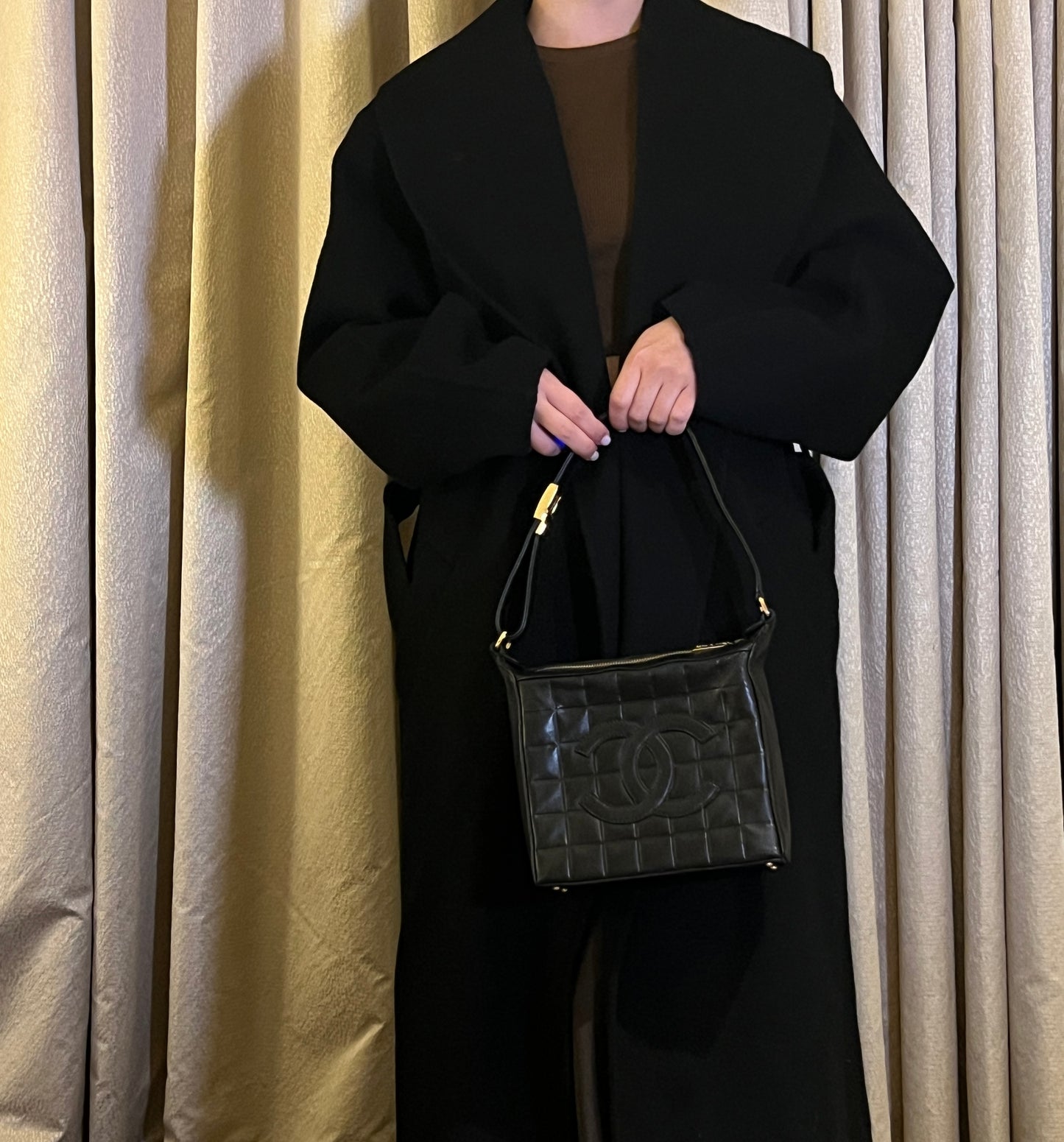 2000-2002 CHANEL中古黑色方形冰格肩背手提包 肩帶可調節 有貼