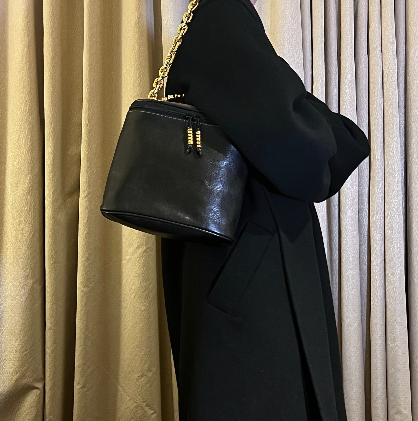 Loewe黑色橢圓蛇骨手提袋肩背包 送肩帶 日本二手Vintage