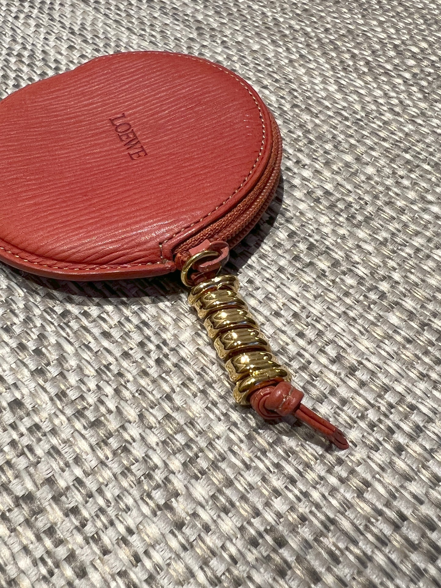 Loewe紅色紋理圓形蛇骨散子零錢包 日本中古二手Vintage