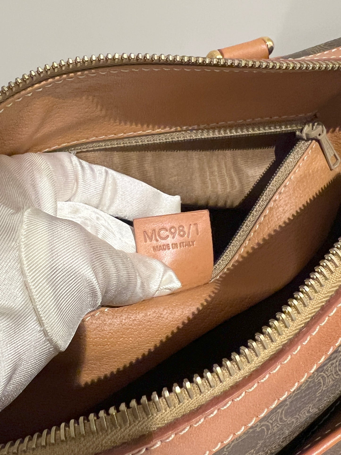 中古極美品 Celine凱旋門啡色波士頓手提袋側肩斜揹袋 送肩帶心形扣