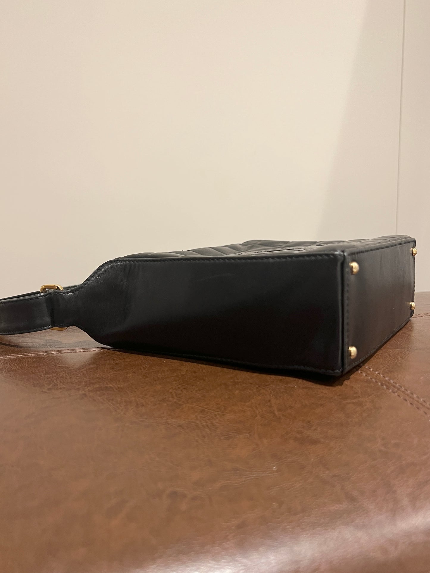 2000-2002 CHANEL中古黑色方形冰格肩背手提包 肩帶可調節 有貼