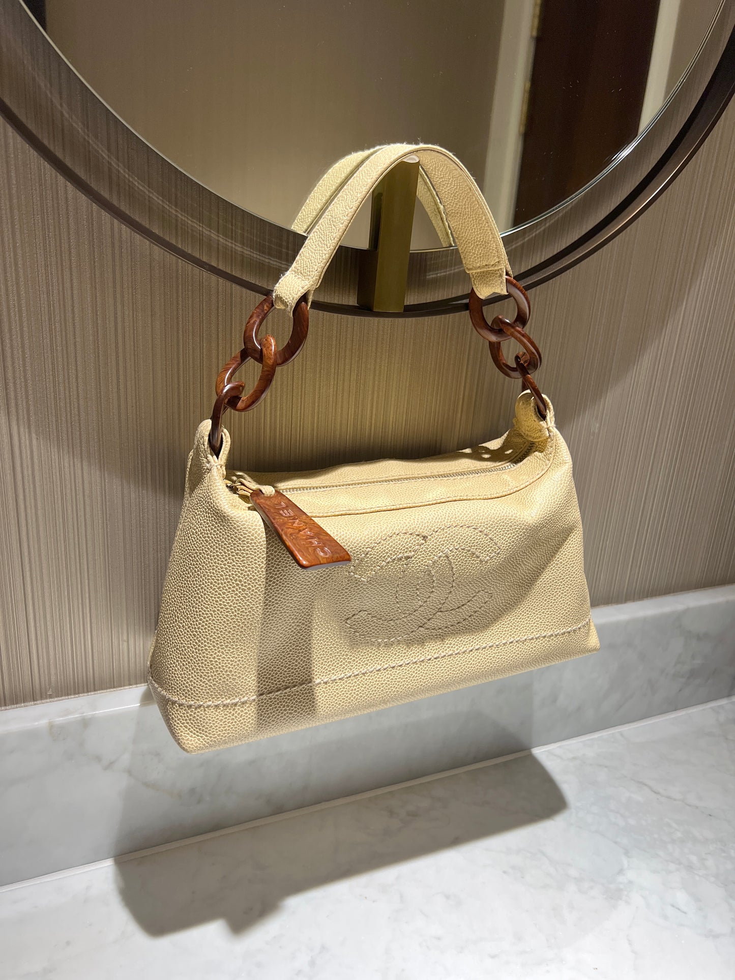 Chanel hobo絕版稀有木連接米黃色手袋肩側背包 有貼
