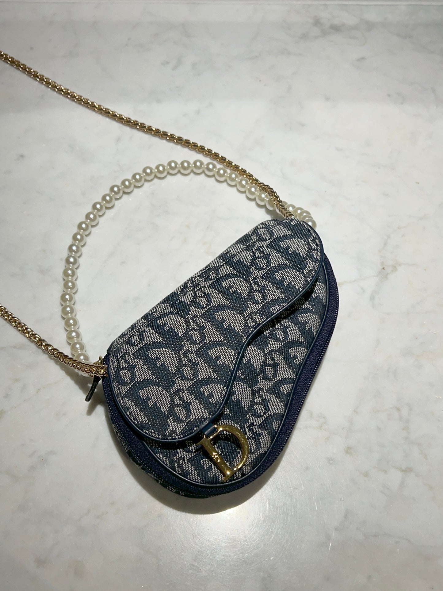 Dior Oblique Saddle藍色老花小馬鞍側背包 肩帶珍珠配飾手提鏈