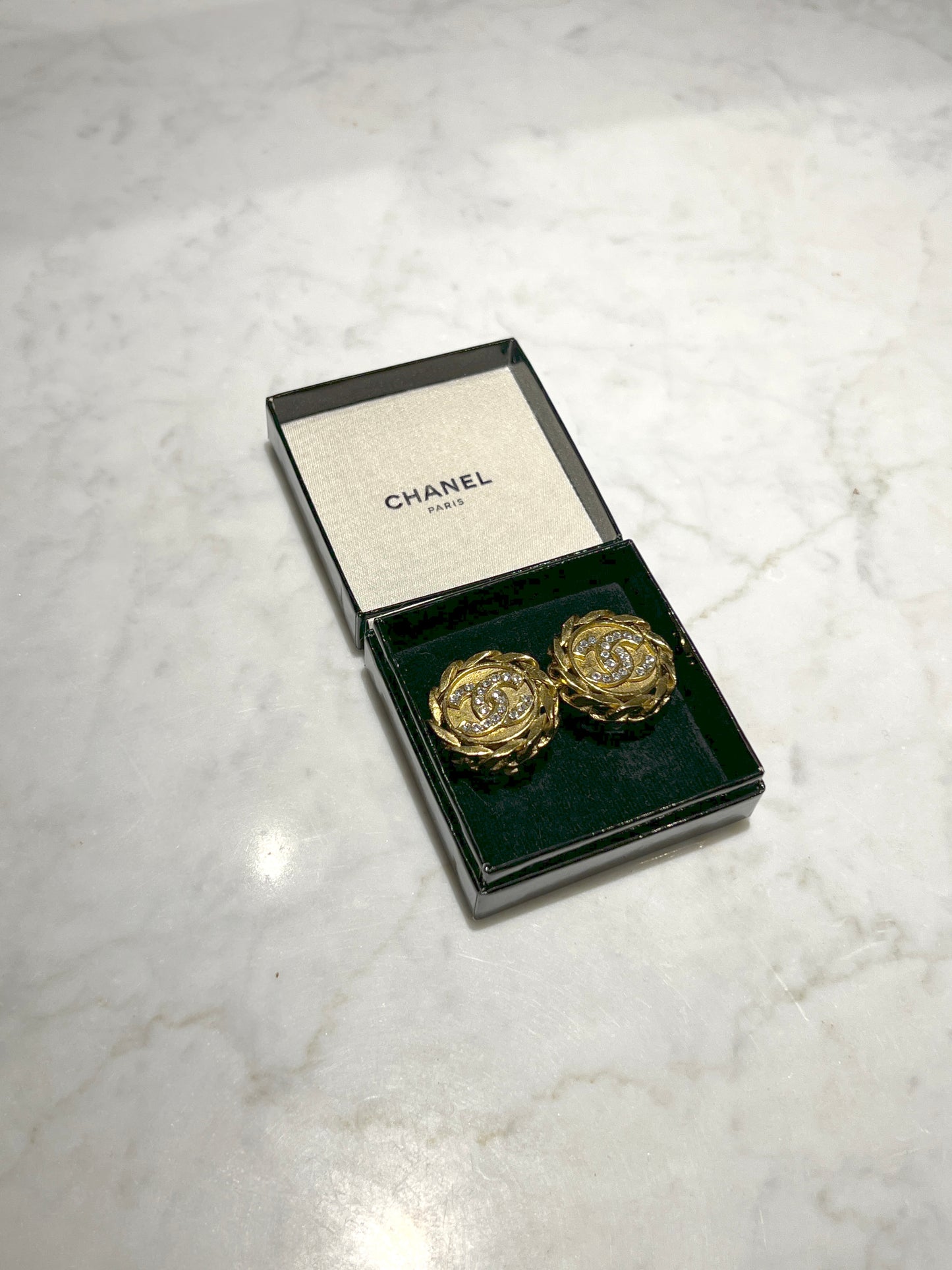 CHANEL clip-on earrings 金色水鑽鏈條耳夾 原裝盒 情人節禮物
