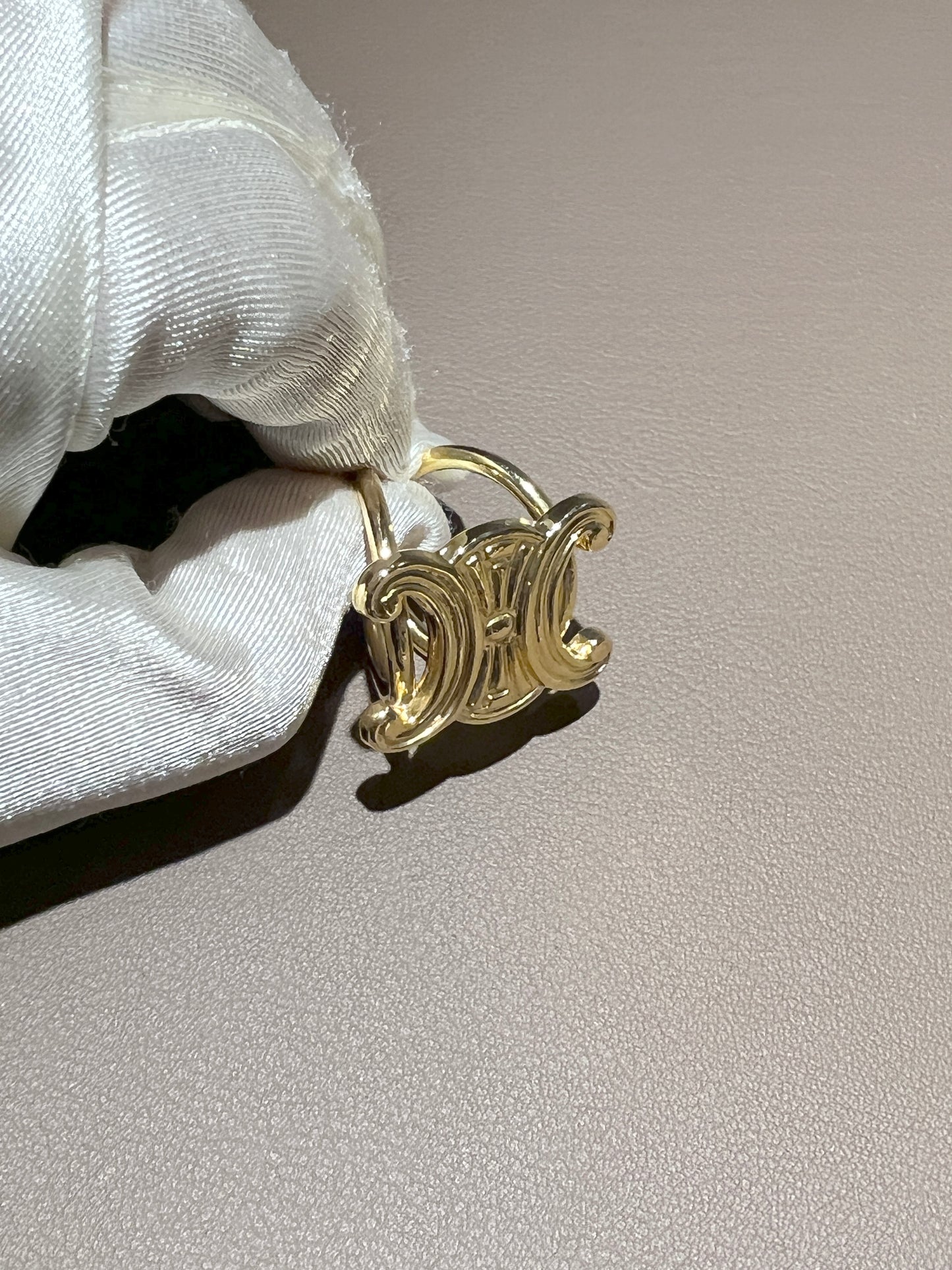 Celine稀有凱旋門金色絲巾扣絲巾環 日本中古Vintage