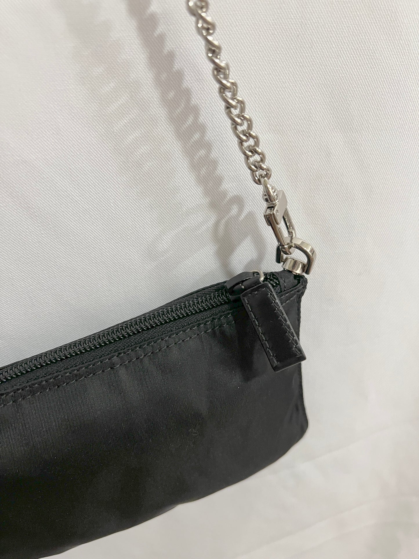 Prada黑色降落傘尼龍小手袋側肩斜揹袋 有保證卡 日本vintage
