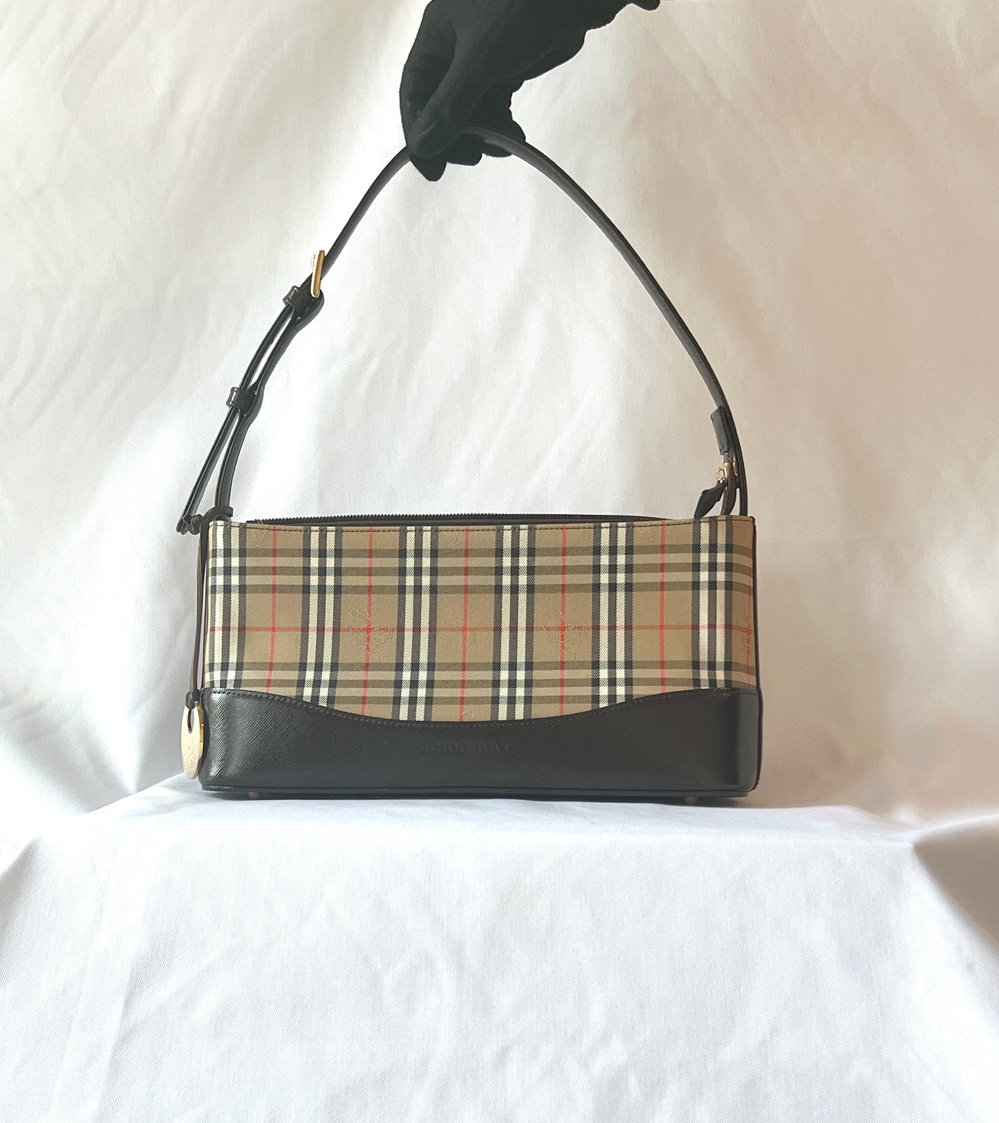 Burberry經典格仔戰馬長形啡色腋下包手提肩背袋 日本中古