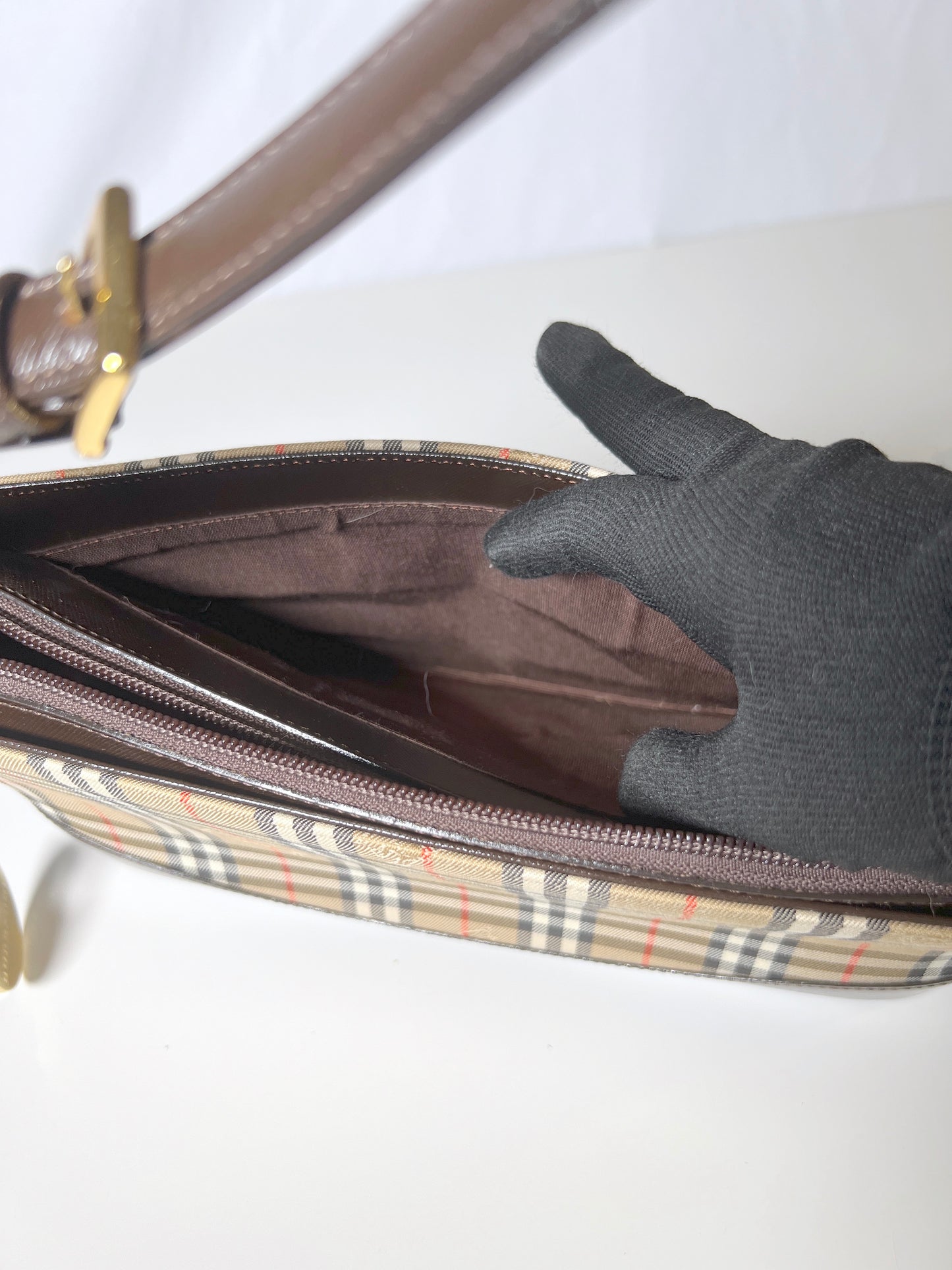 Burberry經典格仔戰馬長形啡色腋下包手提肩背袋 日本中古