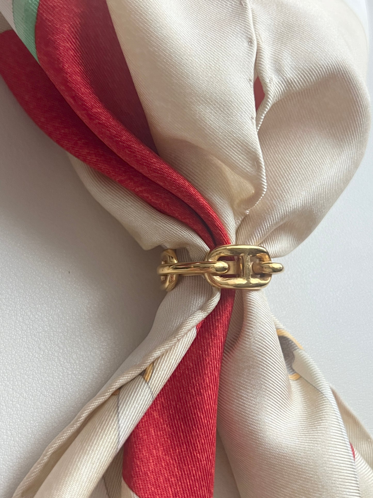 Hermes scarf ring 90 金色經典豬鼻絲巾扣環