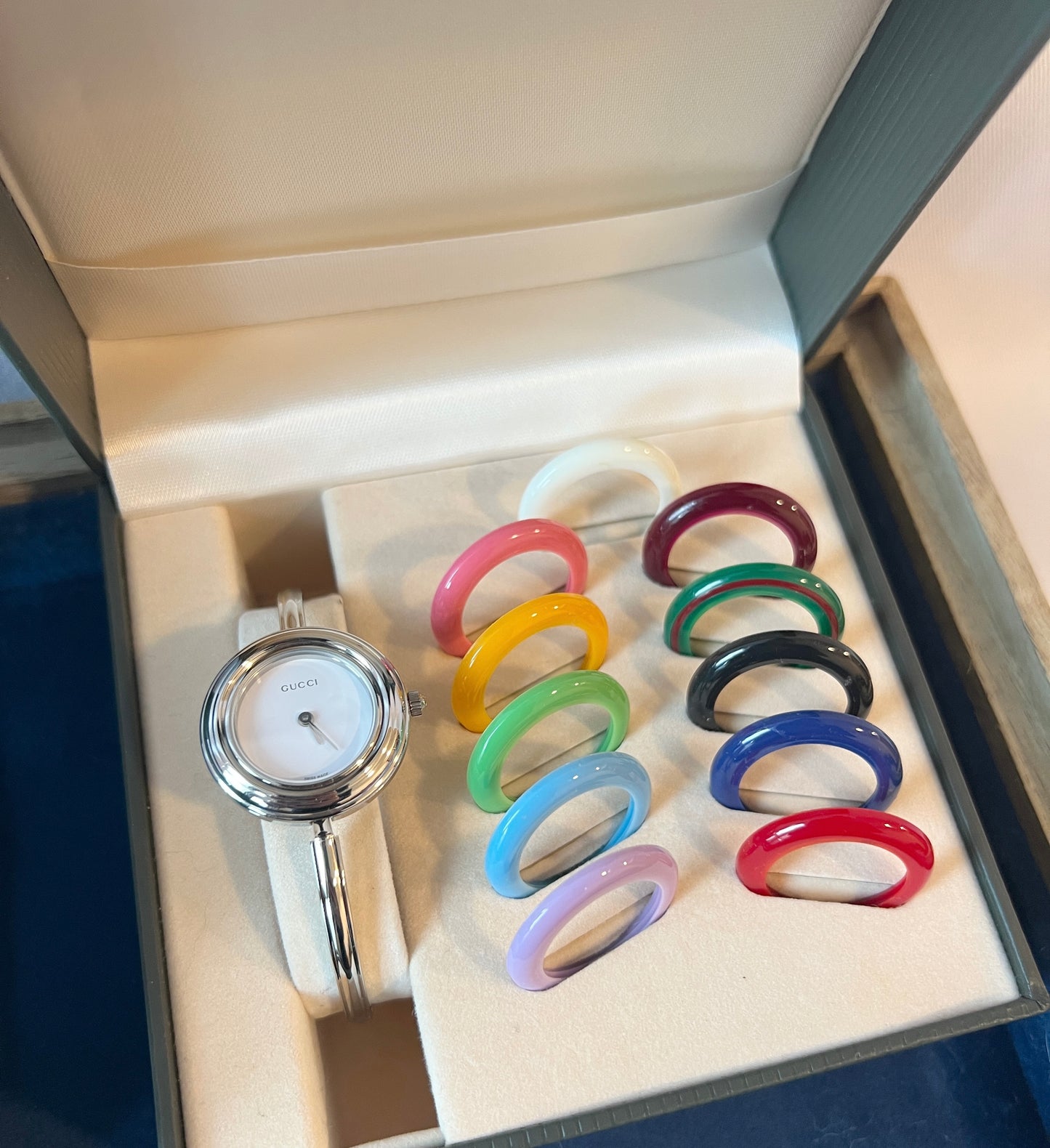 Gucci Bezel watch銀色中古手錶 12色外圈正常運作 盒保證卡書仔