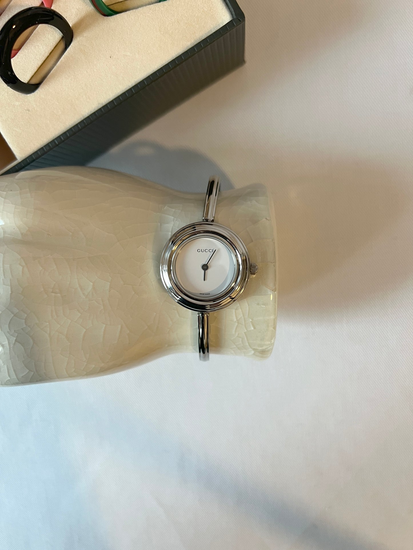 Gucci Bezel watch銀色中古手錶 12色外圈正常運作 盒保證卡書仔