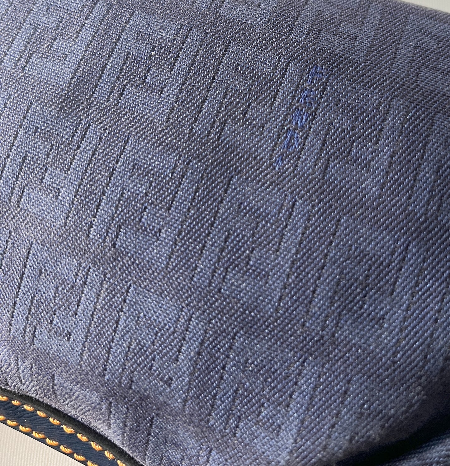 Fendi Zucca極美品深藍色老花心形星形吊飾手提袋 保證卡