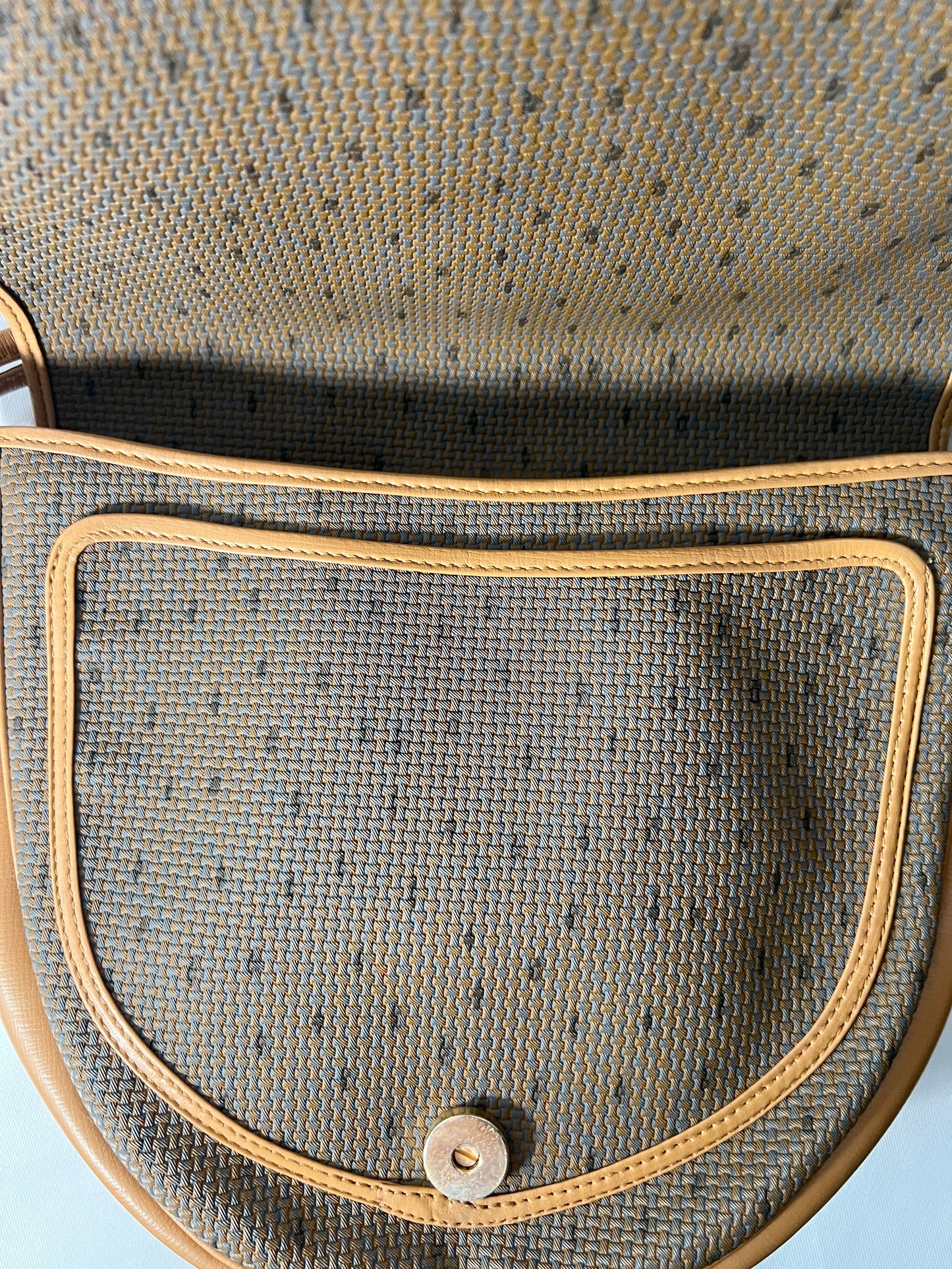 YSL啡色皮革斜揹包肩背袋 可調節肩帶 多個口袋 日本中古Vintage