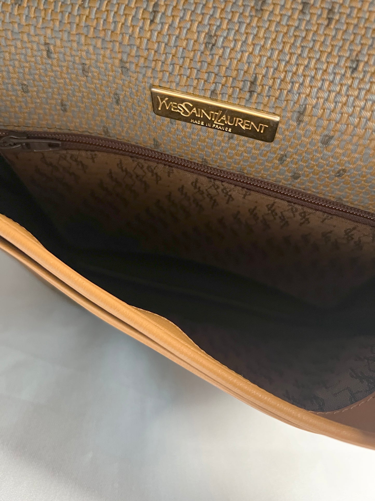 YSL啡色皮革斜揹包肩背袋 可調節肩帶 多個口袋 日本中古Vintage