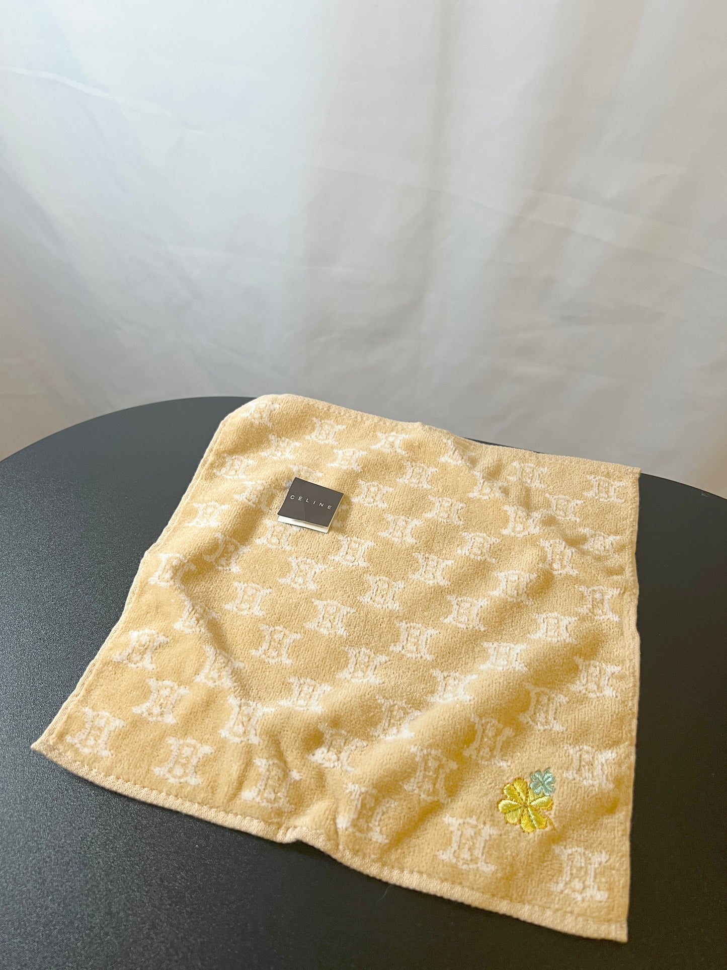 Celine啡色凱旋門化妝包手拿袋 棉質毛巾 未使用品 原裝盒