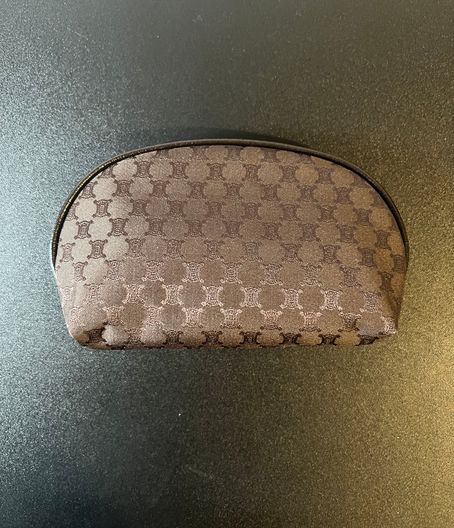 Celine啡色凱旋門化妝包手拿袋 棉質毛巾 未使用品 原裝盒