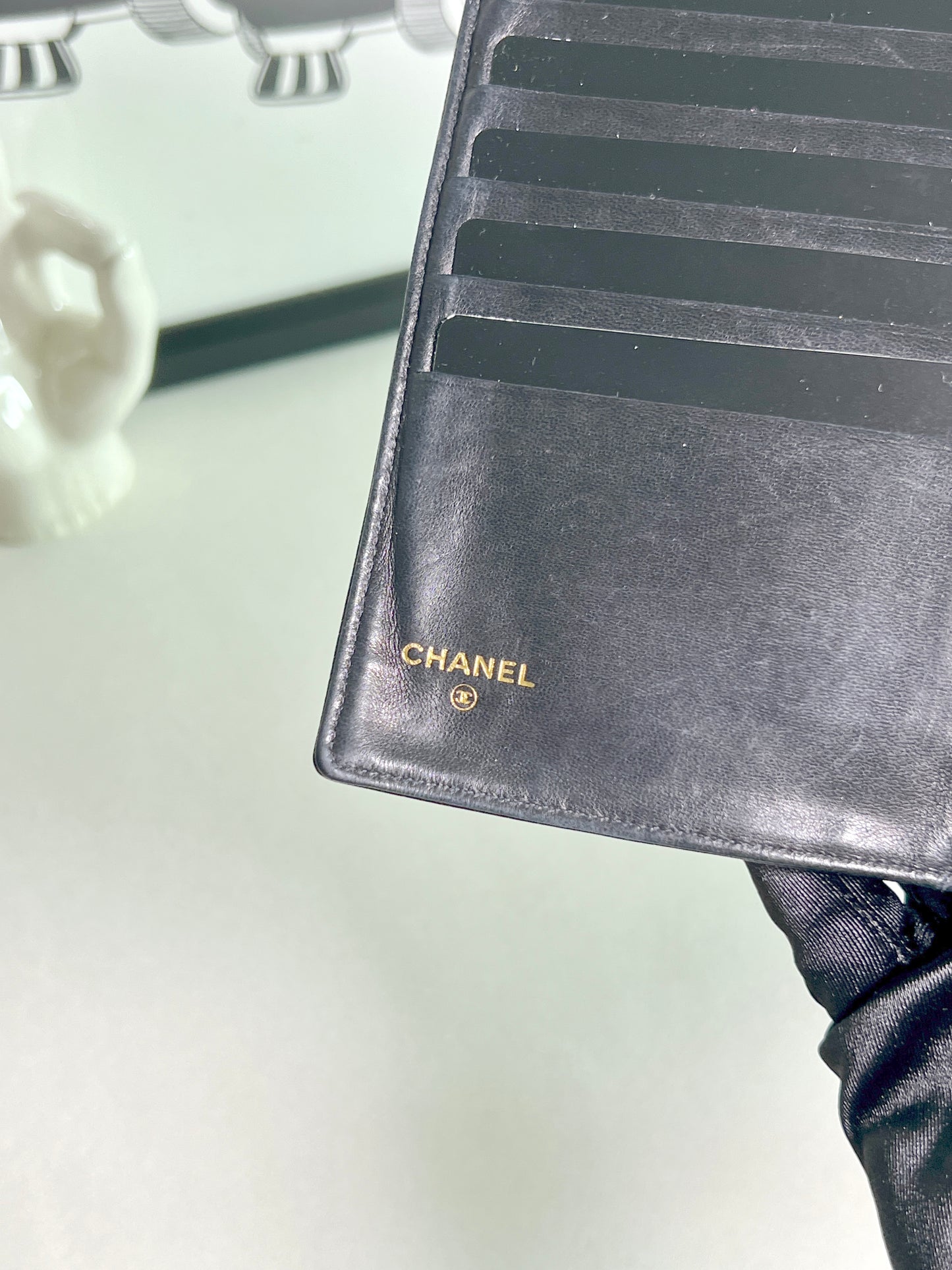 Chanel魚子醬牛皮長夾手提肩背斜肩袋 送肩帶 保證卡 原裝盒