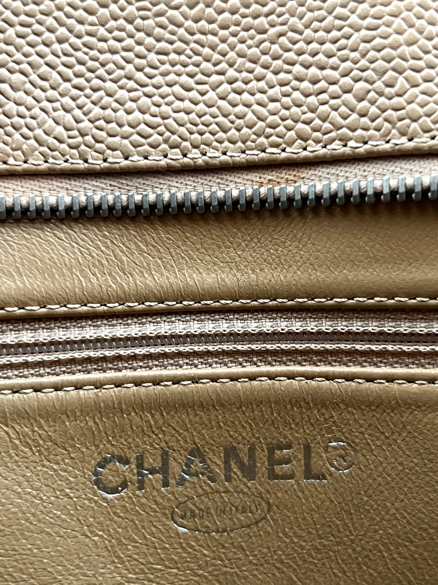 Chanel米色金幣托特包肩背包手提袋 有卡貼書仔 中古美品vintage
