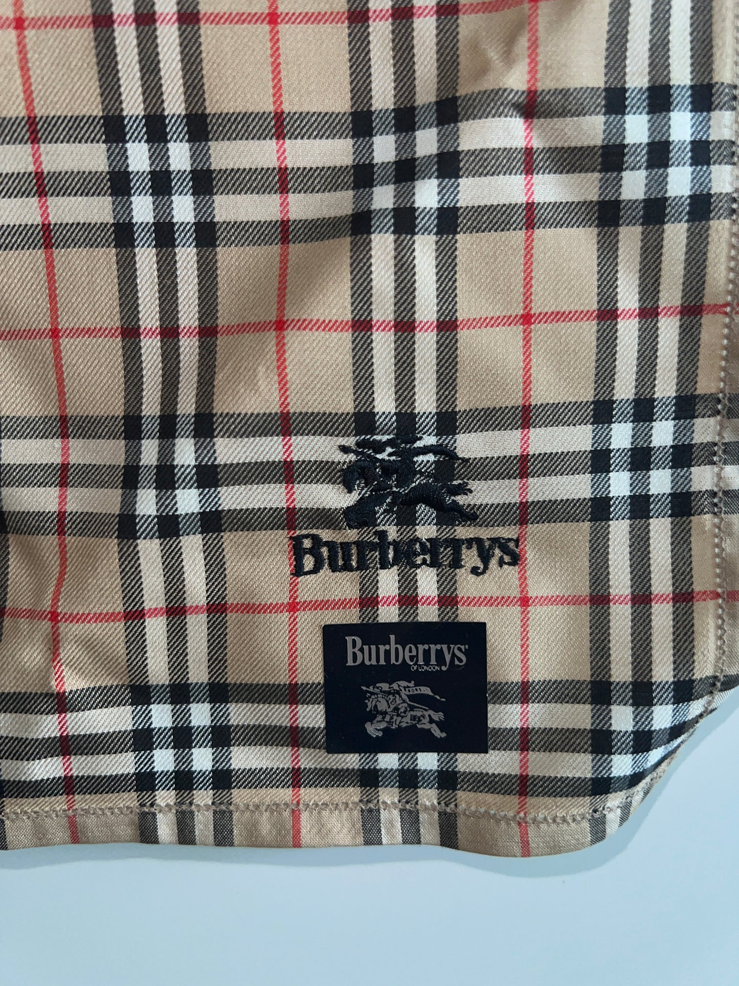Burberry經典方形格紋絲巾 極美品 未使用品