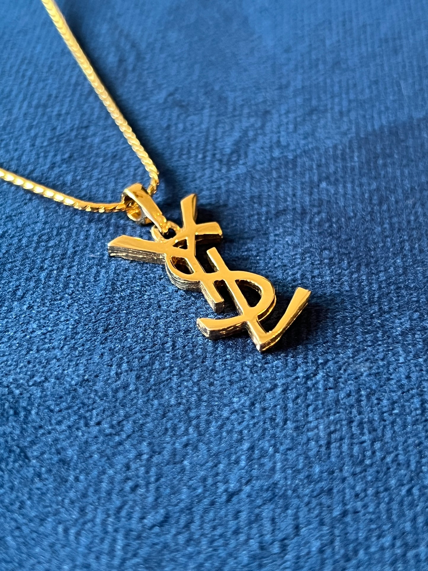 YSL Logo Vintage Necklace 金色頸鏈項鏈 美品 日本中古