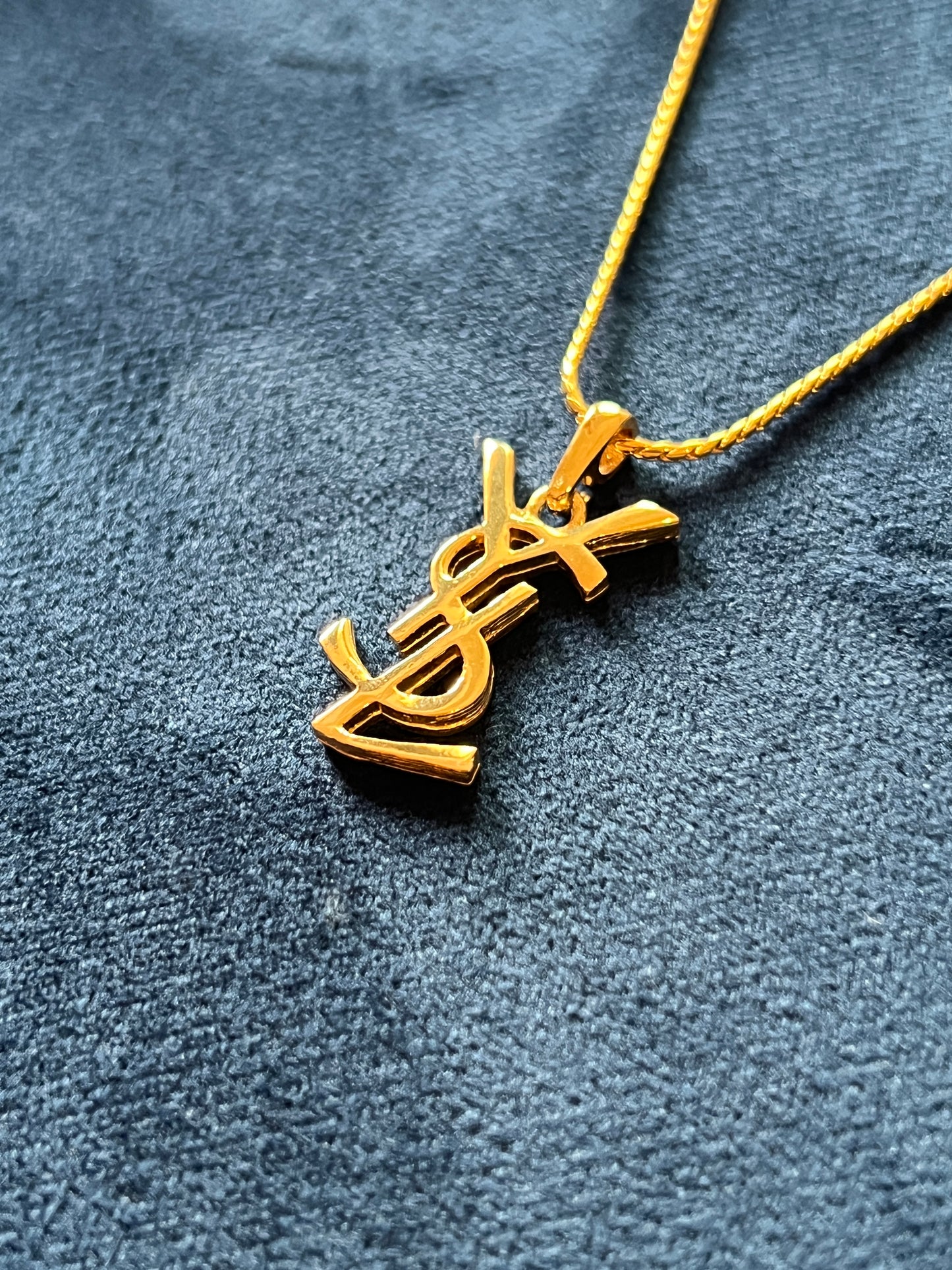 YSL Logo Vintage Necklace 金色頸鏈項鏈 美品 日本中古