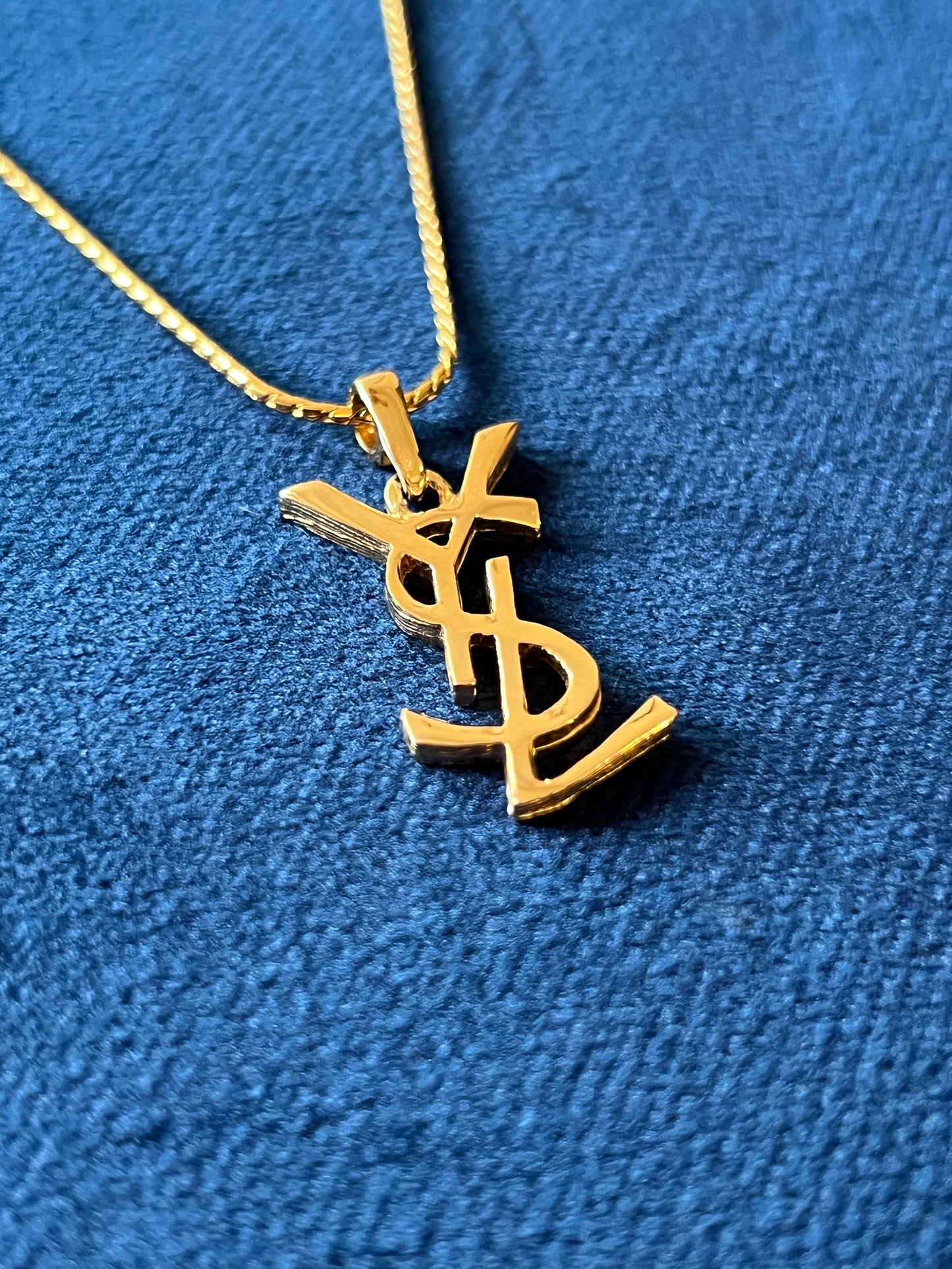 YSL Logo Vintage Necklace 金色頸鏈項鏈 美品 日本中古