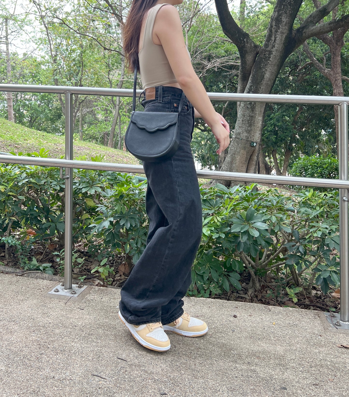 YSL SAINT LAURENT 稀有牛皮壓紋花邊翻蓋中古古董包 日本vintage