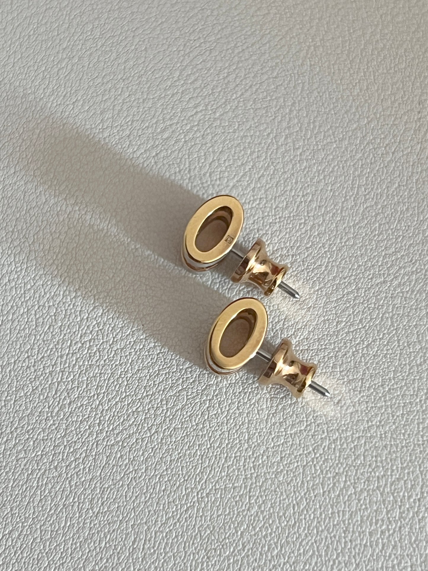 Hermes Mini Pop H earrings marron glacé 經典耳環 (品牌官方網站也是正在發售的)