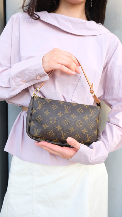 Louis Vuitton monogram pochette 老花手拿包 大麻雀包