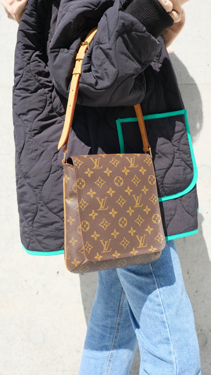 LV Louis Vuitton Musette 王菲包 手提包 腋下包 側背包