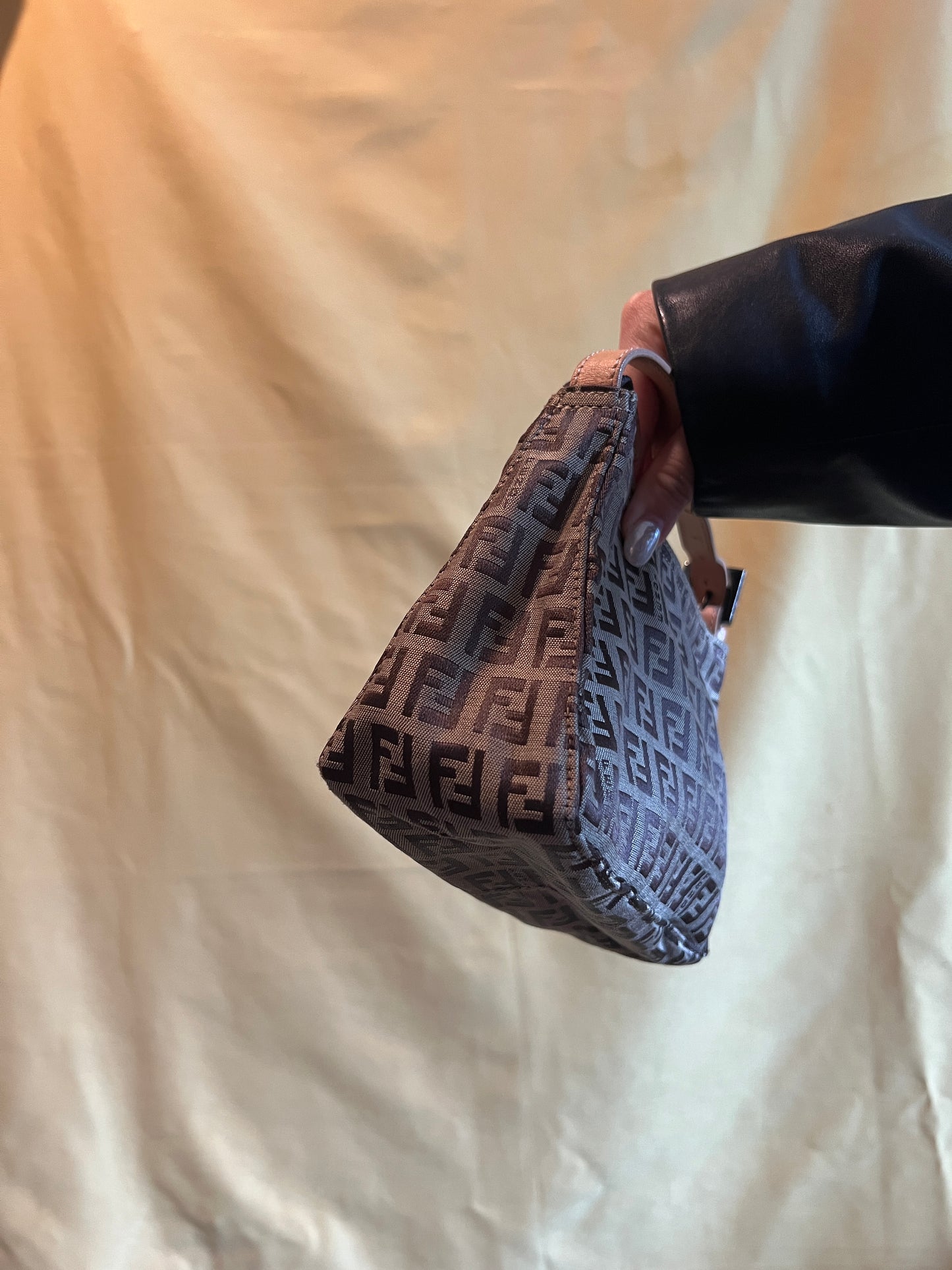 FENDI Zucchino Hand Bag 老花米啡色手提袋 日本中古Vintage