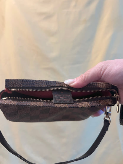 LV Damier Ebene Trousse Pochette Bag 棋盤格啡色中古方胖包