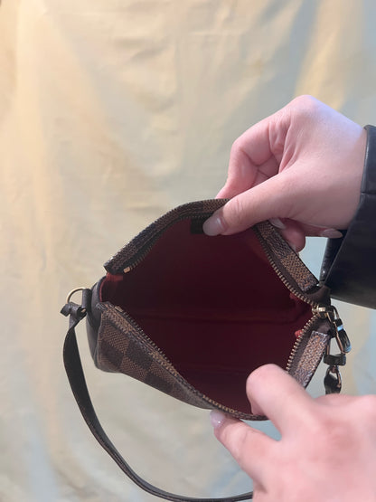 LV Damier Ebene Trousse Pochette Bag 棋盤格啡色中古方胖包