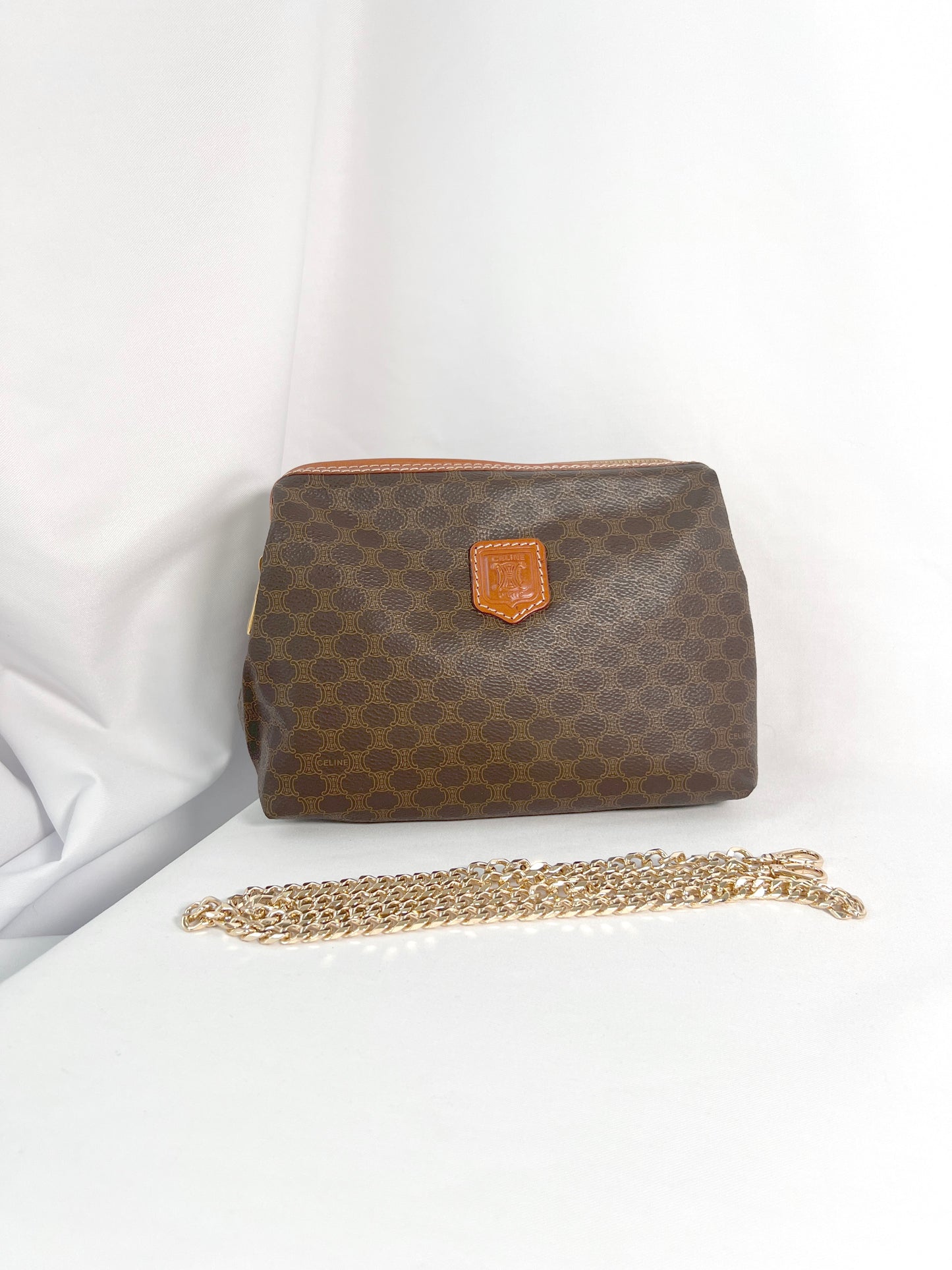 CELINE Brown Macadam Pouch 啡色經典老花手拿袋側肩斜孭袋 附送肩帶