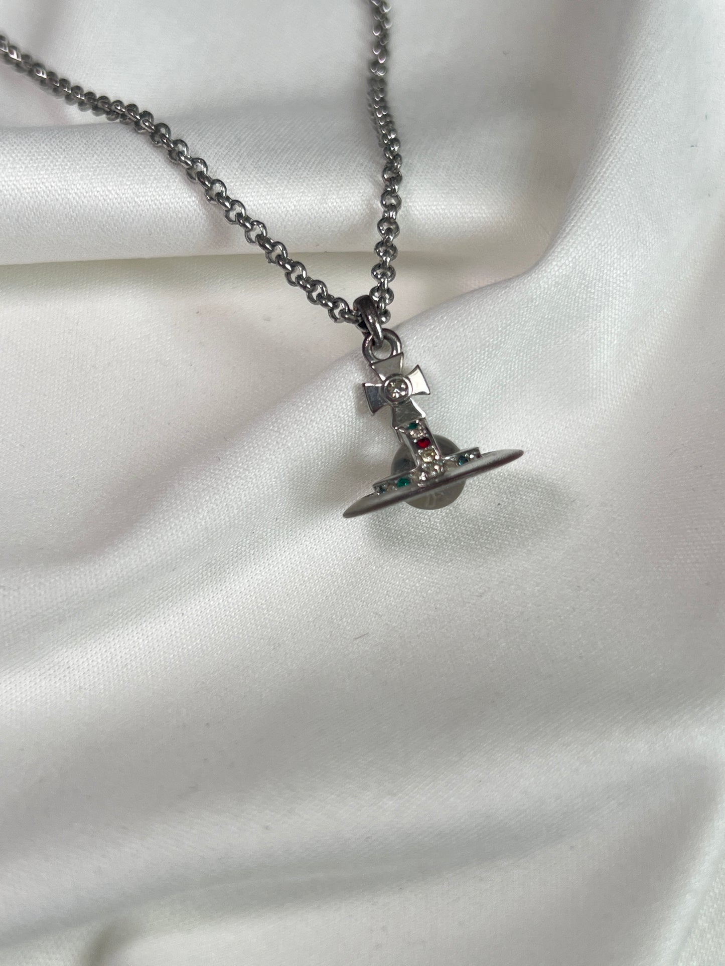 Vivienne Westwood Orb Pendant Necklace / Vivienne Westwood土星銀頸鏈 Orb Pendant Necklace