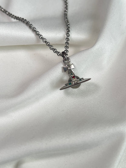 Vivienne Westwood Orb Pendant Necklace / Vivienne Westwood土星銀頸鏈 Orb Pendant Necklace