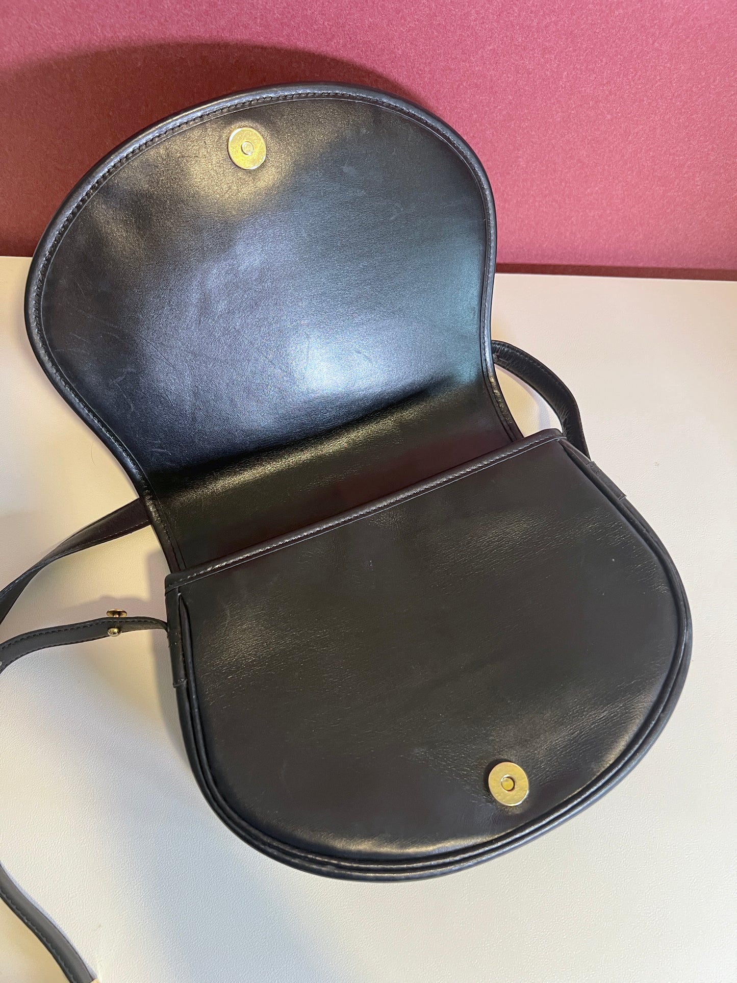 Longchamp金屬logo黑色皮革斜孭袋腋下包肩背袋 日本中古Vintage