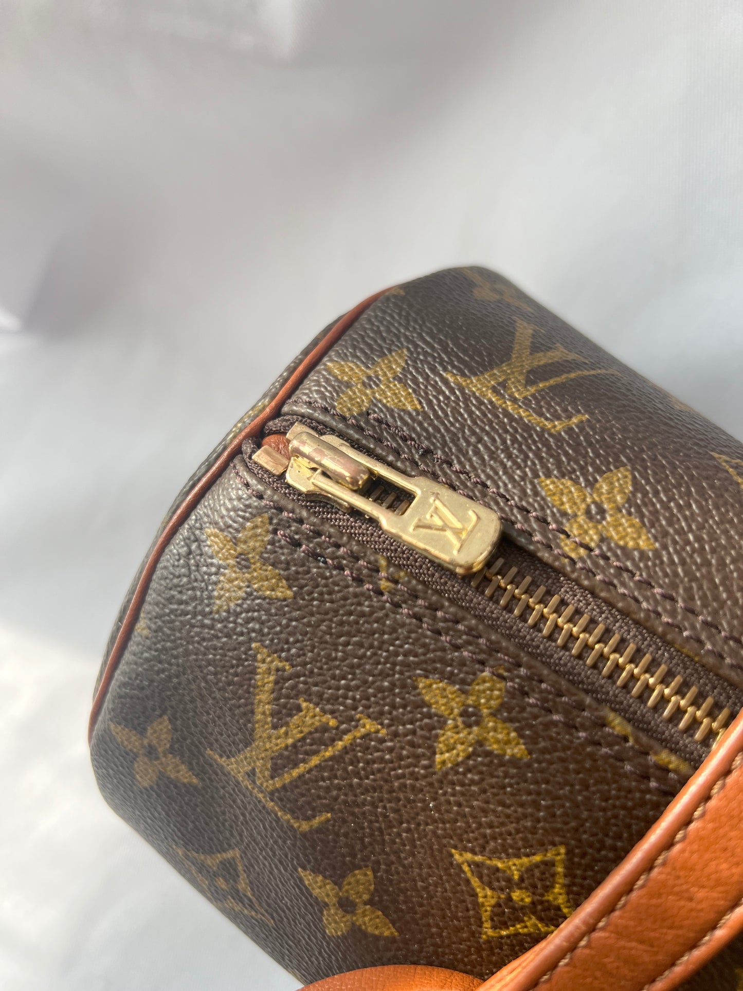 LV Monogram Papillon 30 圓筒形手提袋贈送肩帶則斜背包 中古