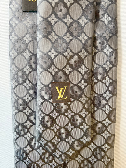 LV灰色老花領呔領帶
