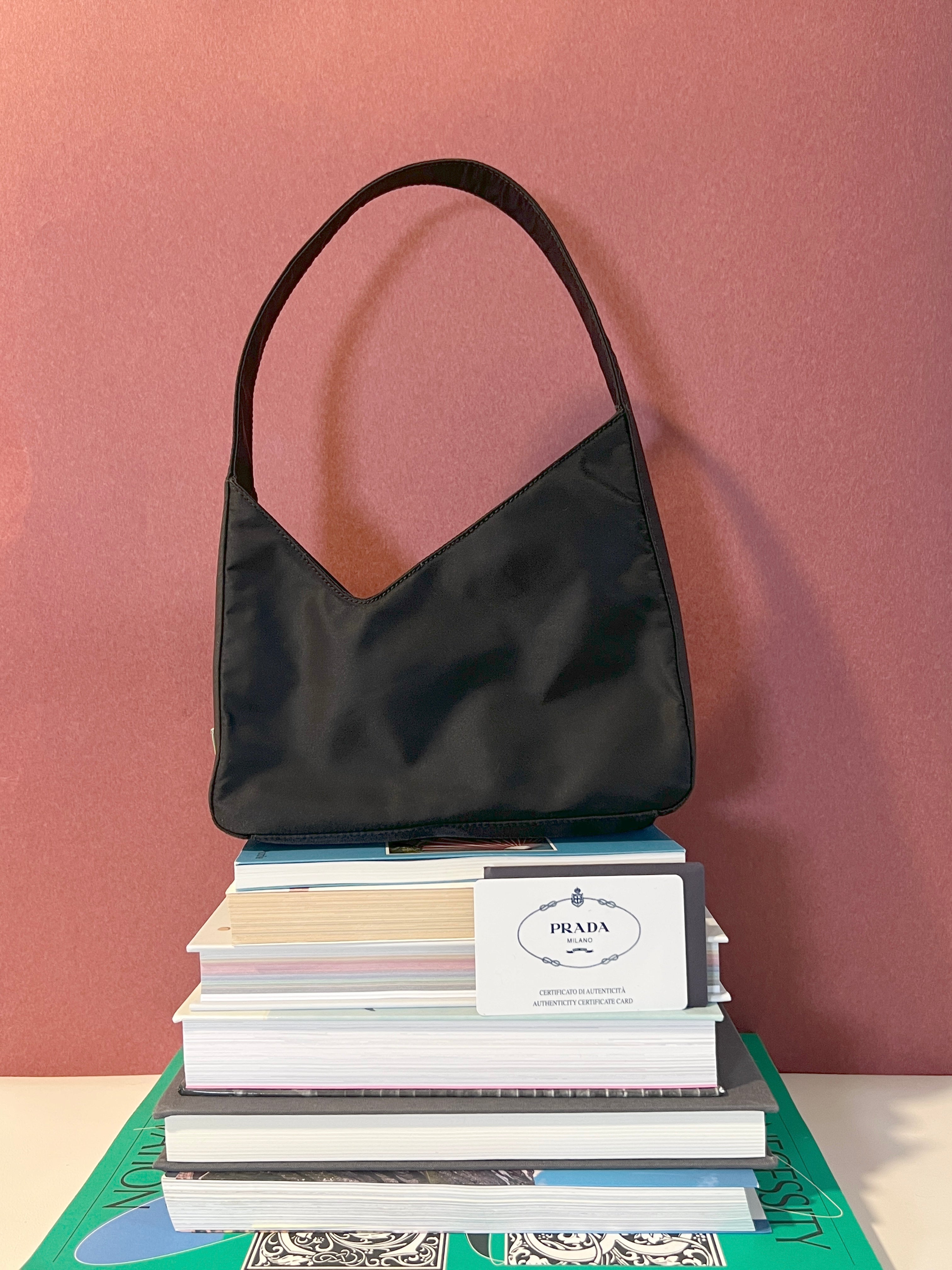 Prada – Rare To Go Vintage