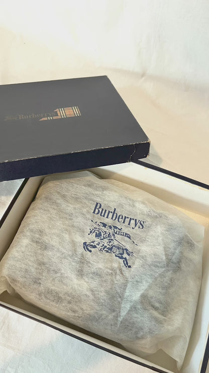 Burberry黑色側背包 斜孭包 內面經典格紋